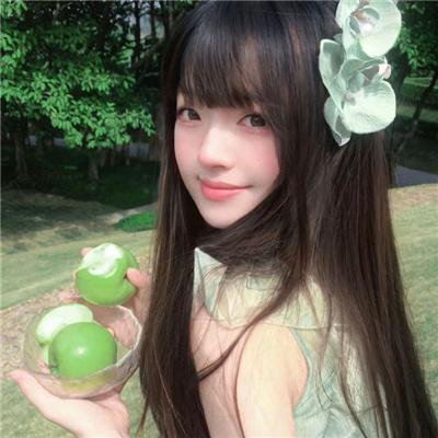 黄阿丽:小眼镜蛇